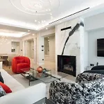 Bed & Breakfast In Piazza Duomo *