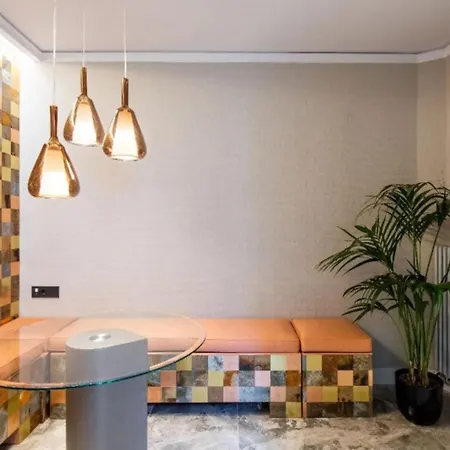 Bed & Breakfast In Piazza Duomo *