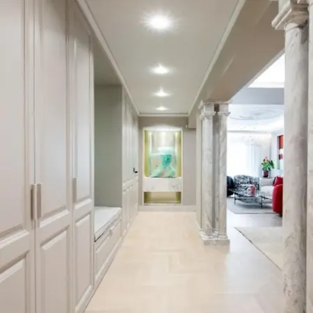 Bed & Breakfast In Piazza Duomo